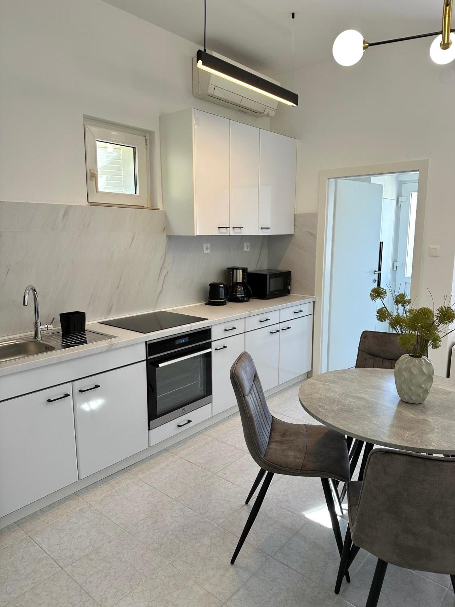Deluxe Apartments Kate Makarska Ngoại thất bức ảnh