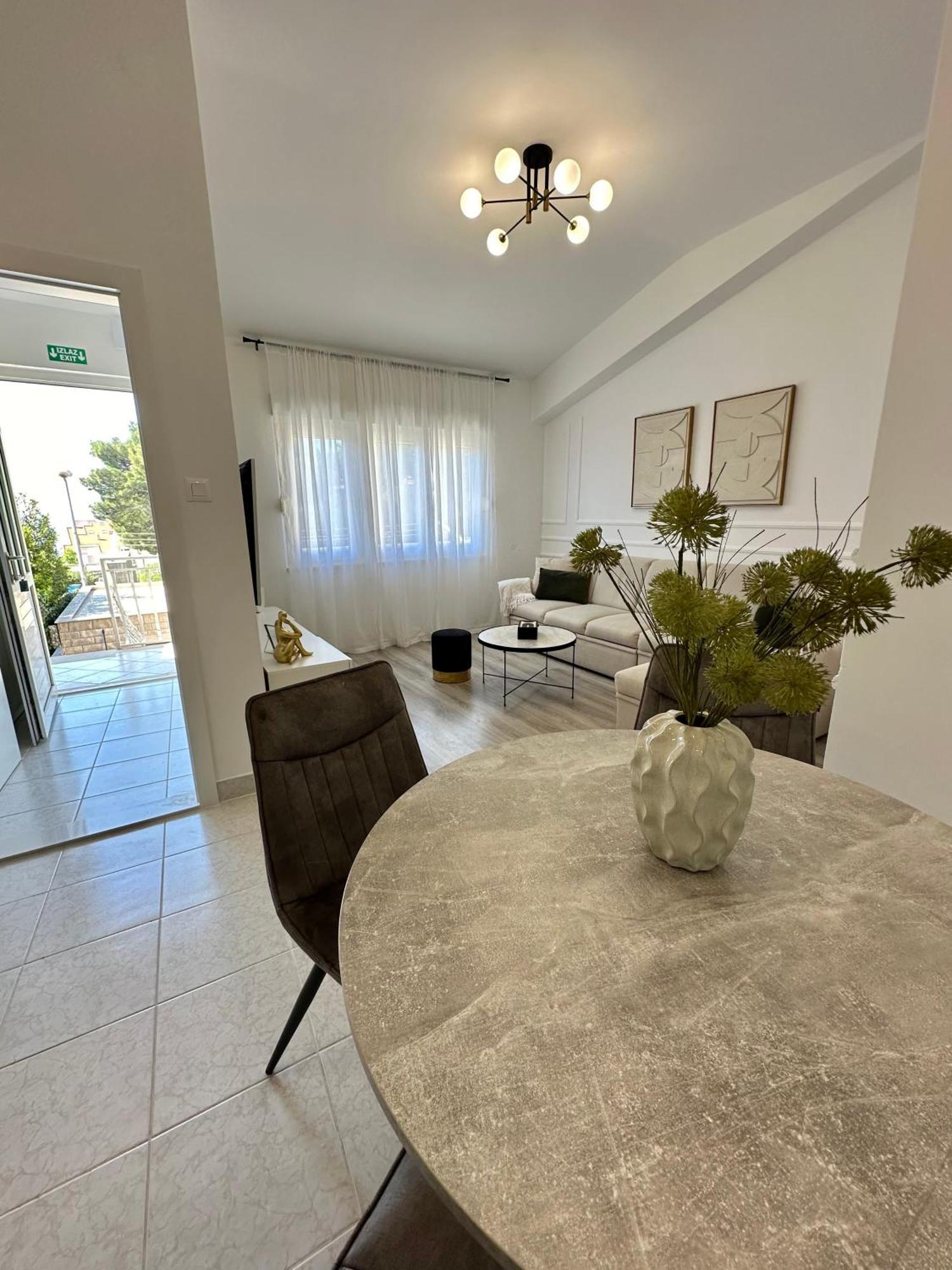 Deluxe Apartments Kate Makarska Ngoại thất bức ảnh