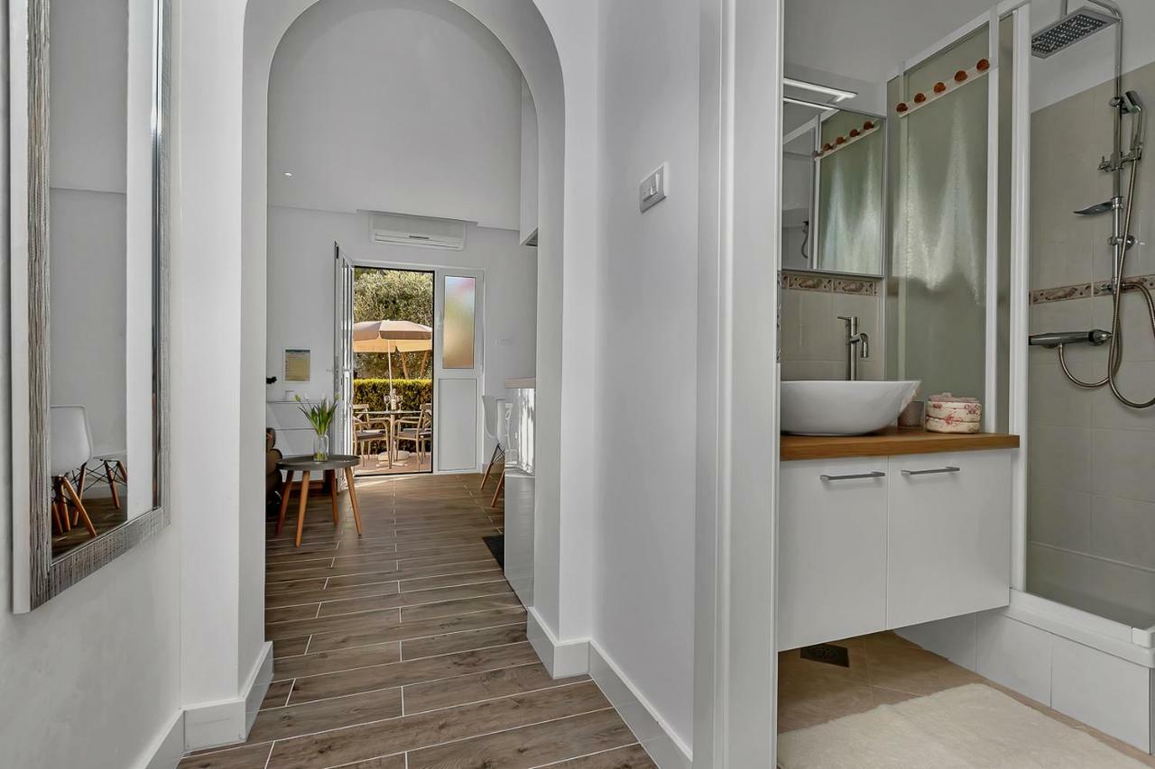 Deluxe Apartments Kate Makarska Ngoại thất bức ảnh